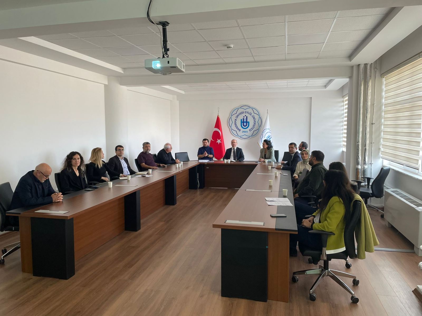 Akreditasyon Toplantısı Fotoğrafı